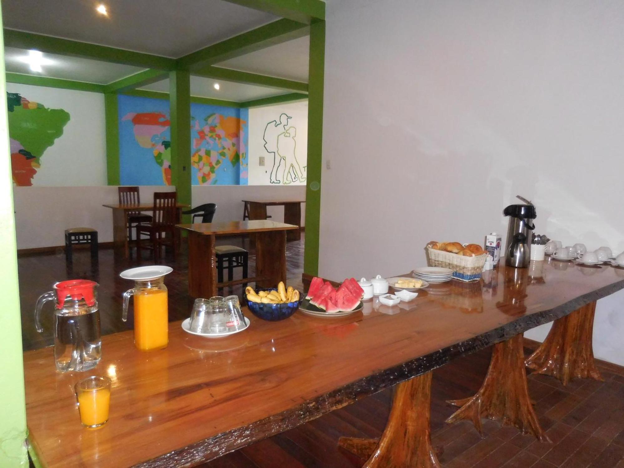 Tambopata Hostel Пуэрто-Мальдонадо Экстерьер фото